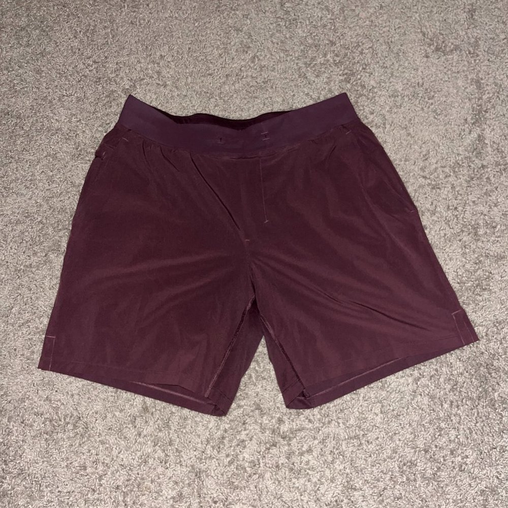 Lululemon T.H.E. Short Linerless 7" – Size L – Plum